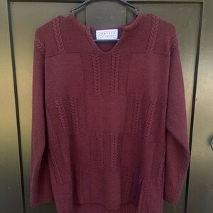 Jantzen Women's Deep Red V-Neck Sweater